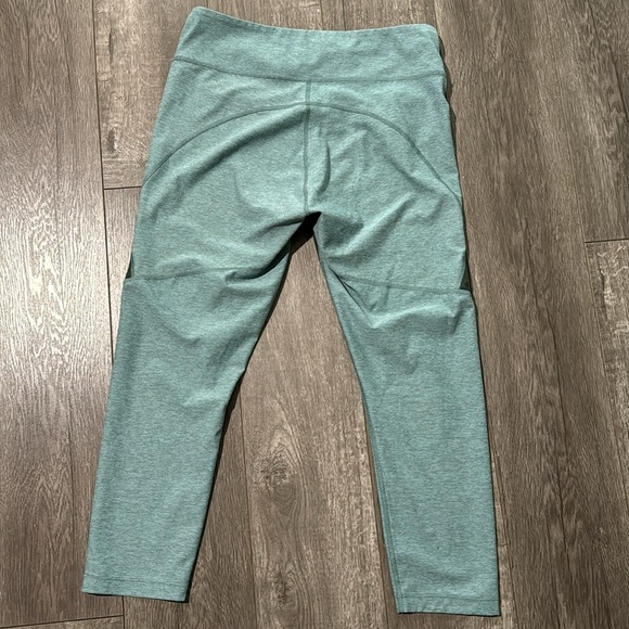 Outdoor Voices Two Tone 3/4 Hunter Green Slate Blue Warmup Leggings L - Picture 8 of 8